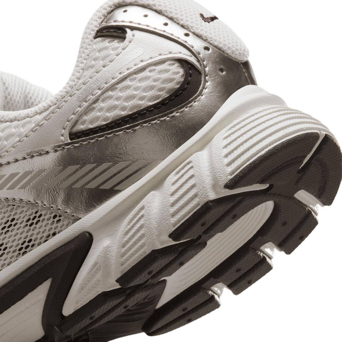 Nike V5 RNR Gs